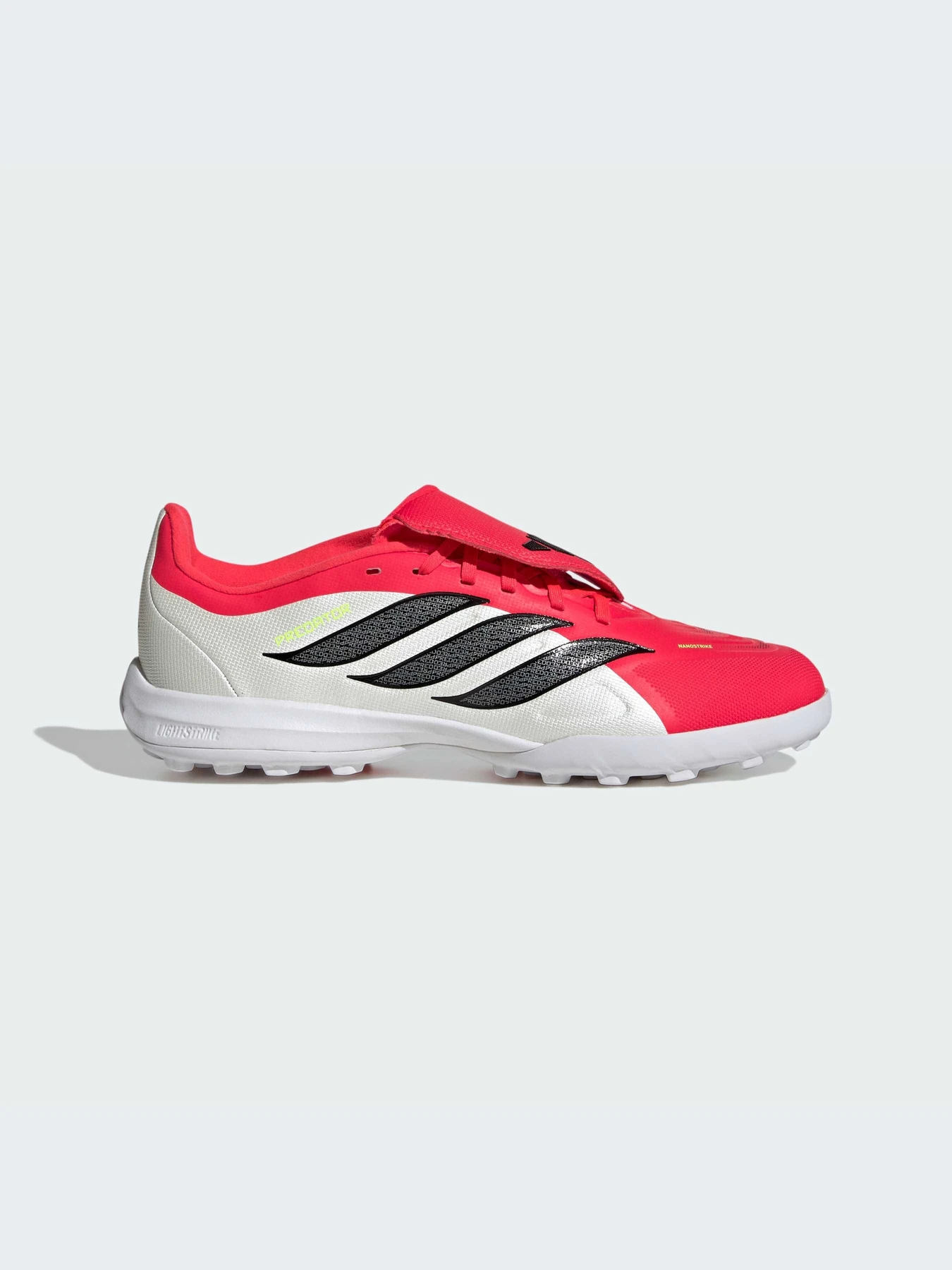 Кроссовки Adidas Predator модель JR7917-KZ Кроссовки Adidas Predator модель JR7917-KZ Фото