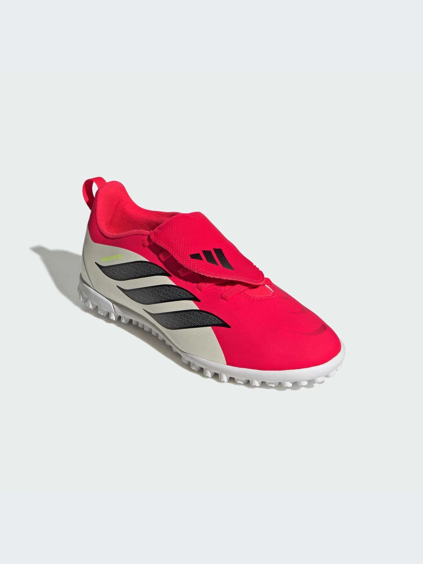 Кроссовки Adidas Predator модель JR5913-KZ Кроссовки Adidas Predator модель JR5913-KZ Фото