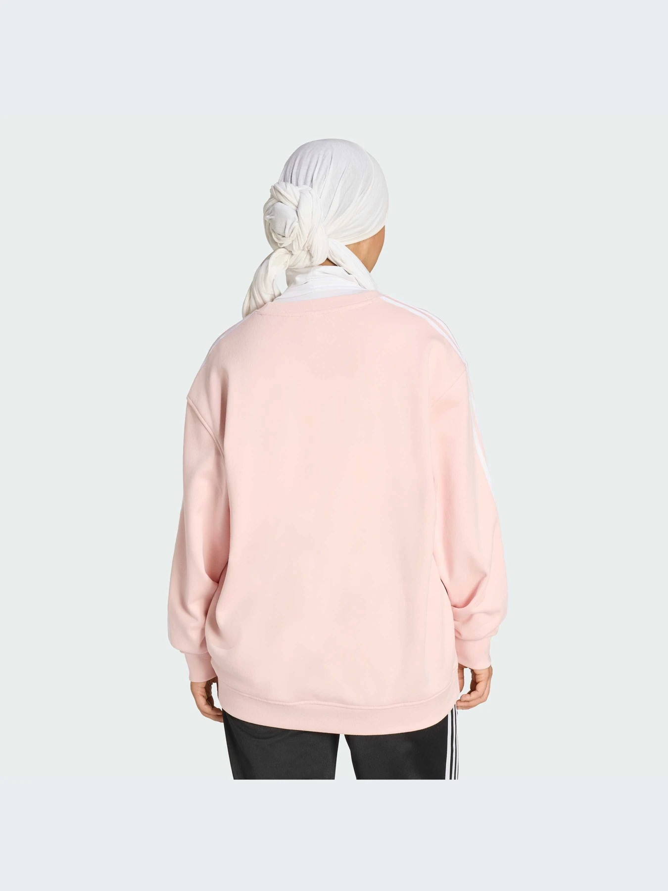 Худи и свитшоты Adidas модель KS6471-KZ Худи и свитшоты Adidas модель KS6471-KZ Фото