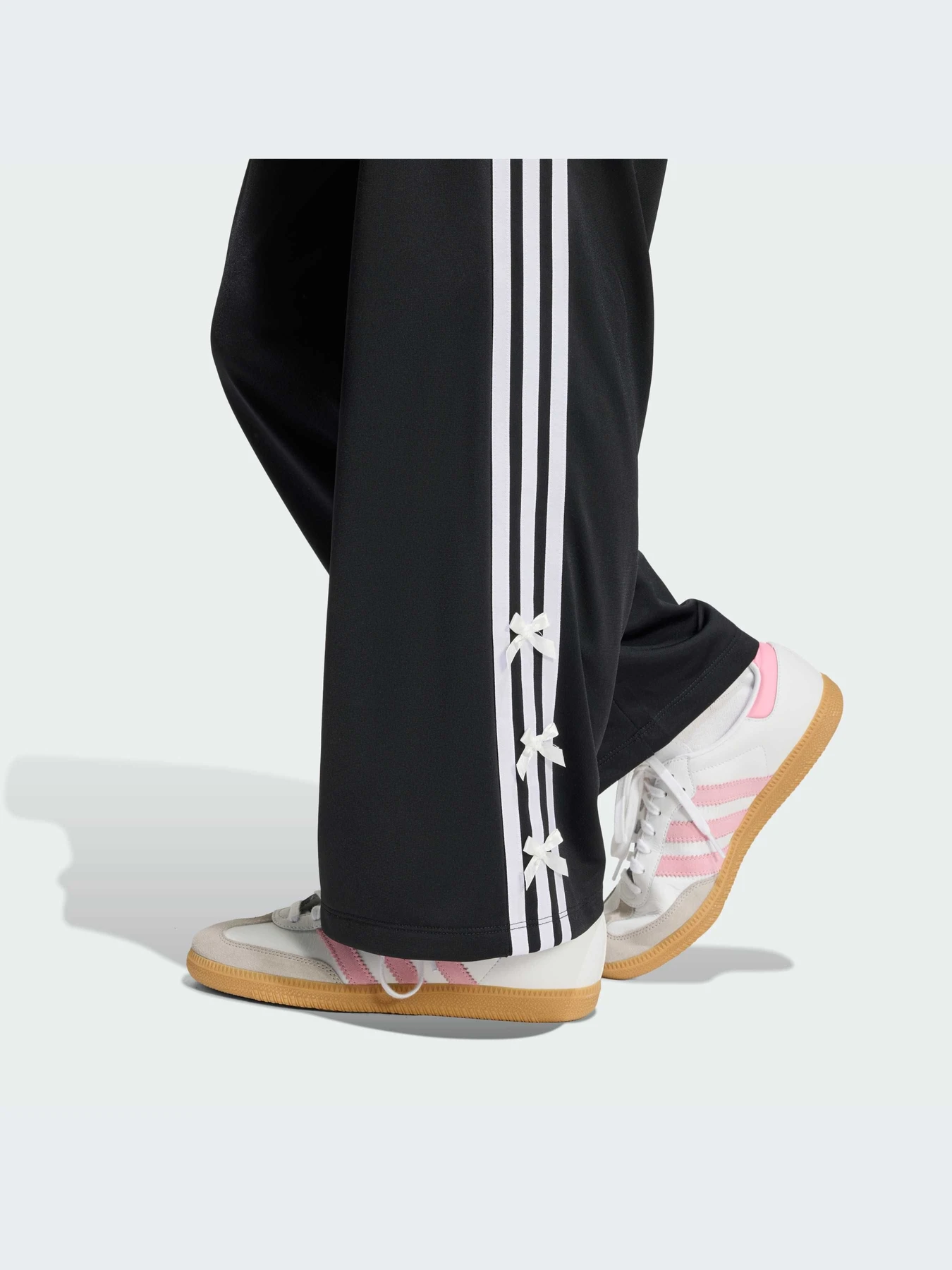 Брюки Adidas модель KE2741-KZ Брюки Adidas модель KE2741-KZ Фото