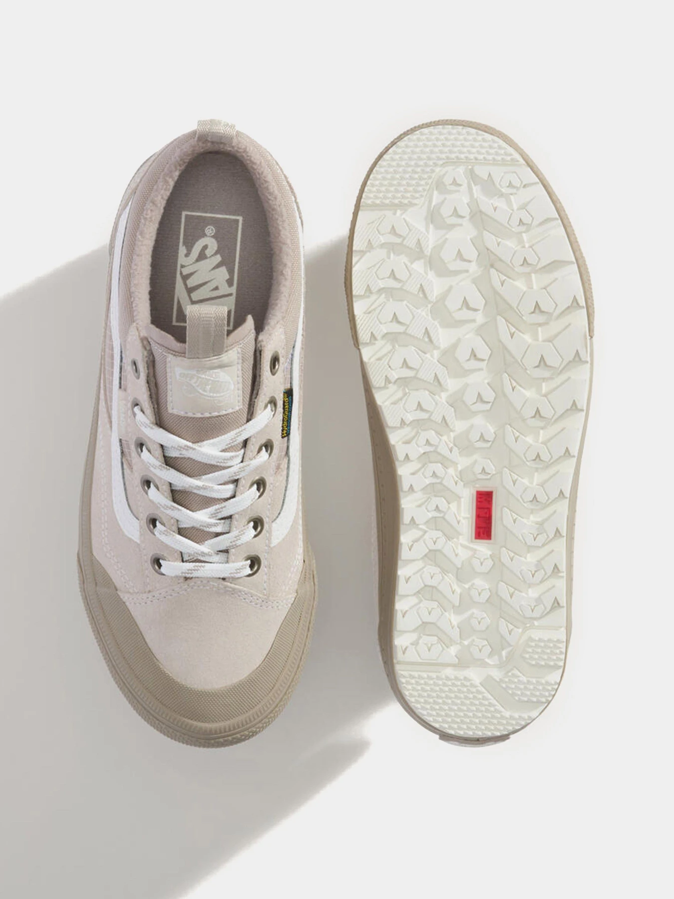 Кеды Vans модель VN000DAZSTN1 Кеды Vans модель VN000DAZSTN1 Фото