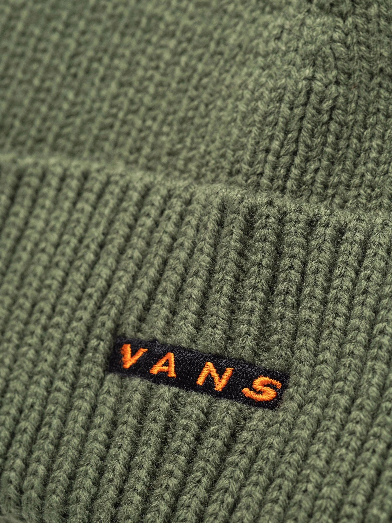 Шапки и кепки Vans модель VN000QB0EN61 Шапки и кепки Vans модель VN000QB0EN61 Фото