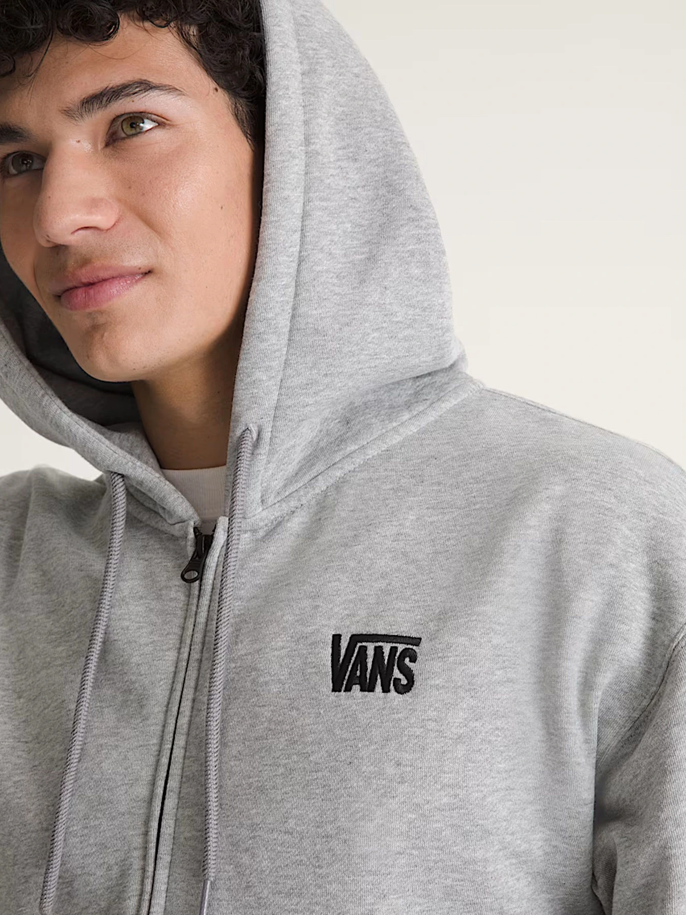 Худи и свитшоты Vans модель VN000ST602F1 Худи и свитшоты Vans модель VN000ST602F1 Фото