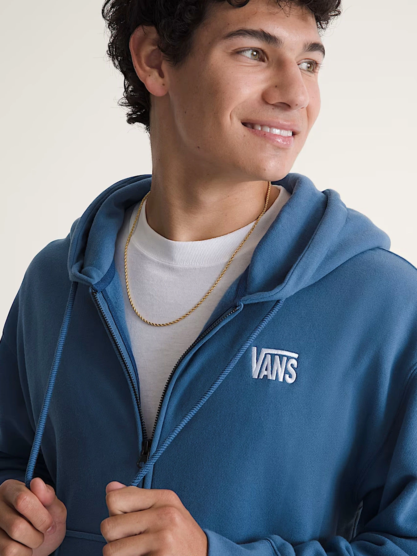 Худи и свитшоты Vans модель VN000ST65TU1 Худи и свитшоты Vans модель VN000ST65TU1 Фото