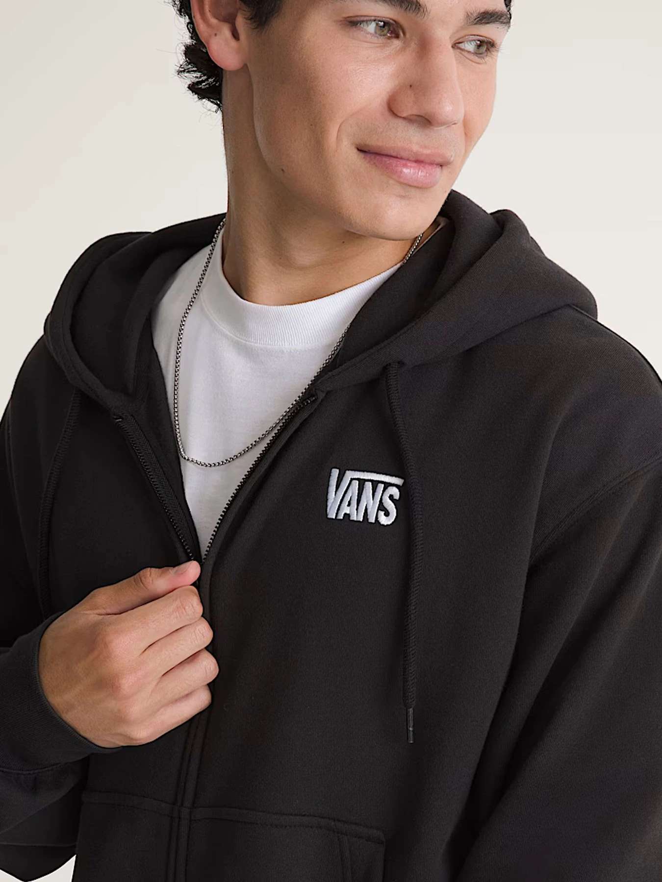 Худи и свитшоты Vans модель VN000ST6Y281 Худи и свитшоты Vans модель VN000ST6Y281 Фото