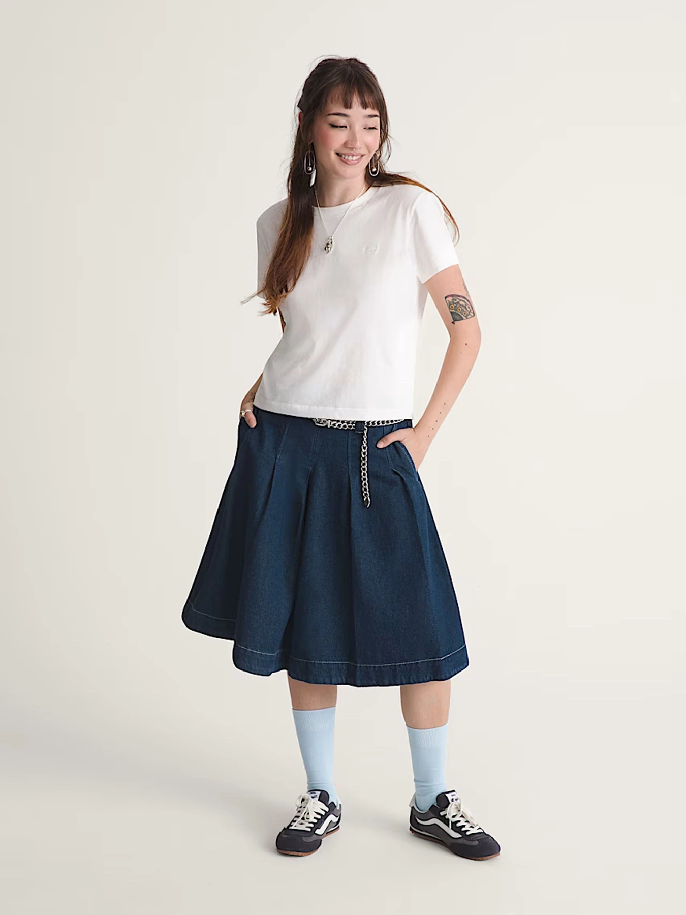 Юбки Vans модель VN000XEGDRR1 Юбки Vans модель VN000XEGDRR1 Фото