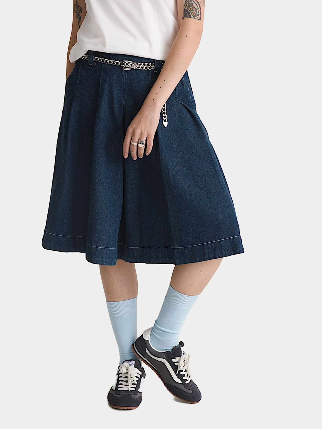 Юбки Vans модель VN000XEGDRR1 Юбки Vans модель VN000XEGDRR1 Фото