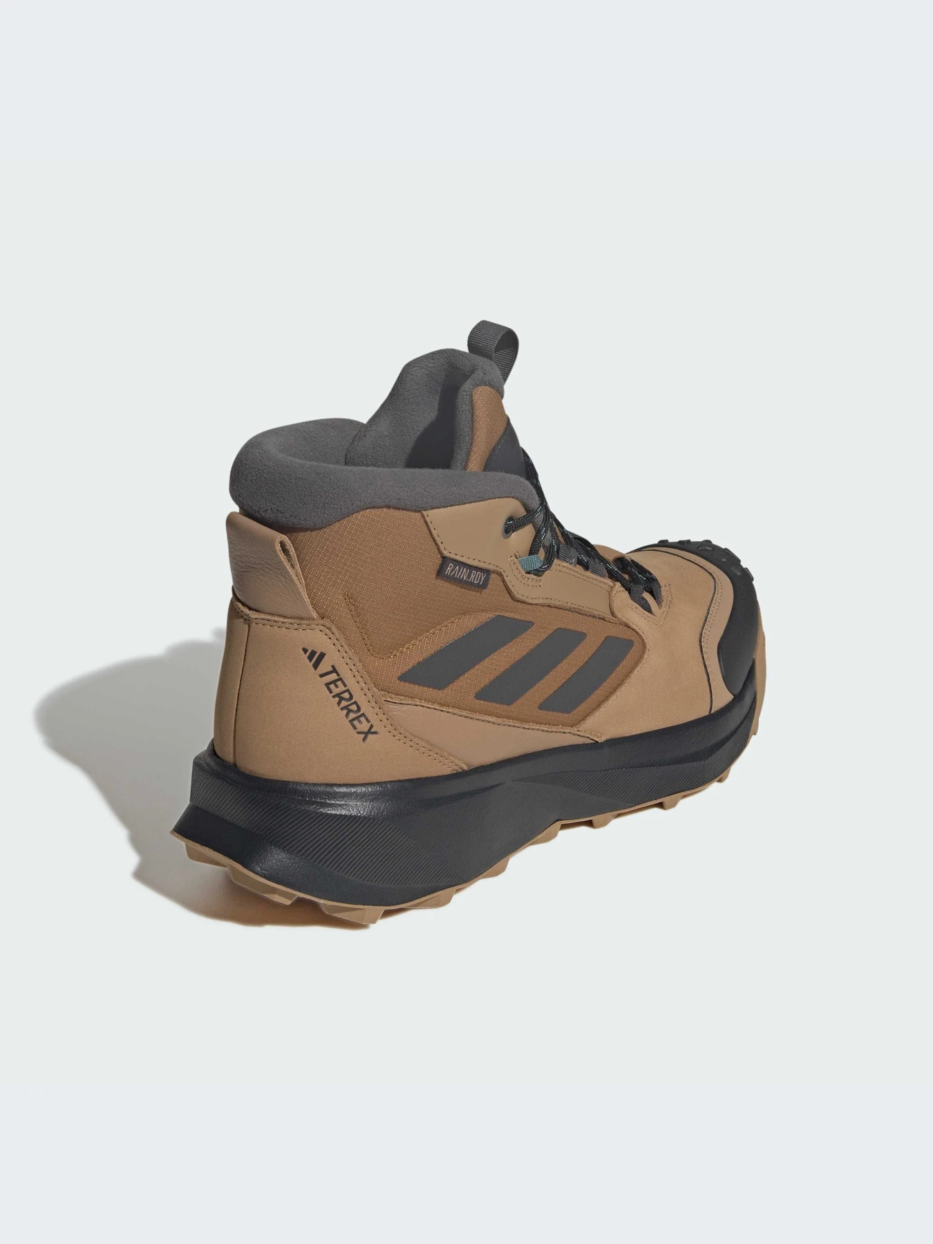 Ботинки и сапоги Adidas модель JR5297-KZ Ботинки и сапоги Adidas модель JR5297-KZ Фото
