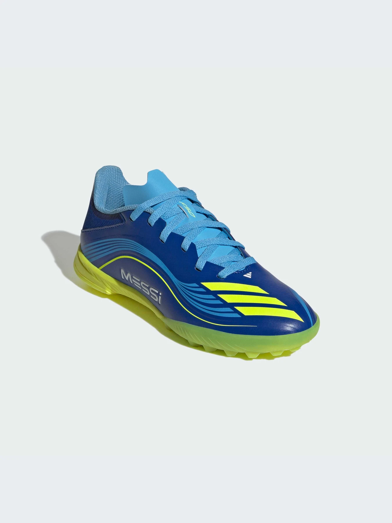 Кроссовки Adidas модель JR4426-KZ Кроссовки Adidas модель JR4426-KZ Фото