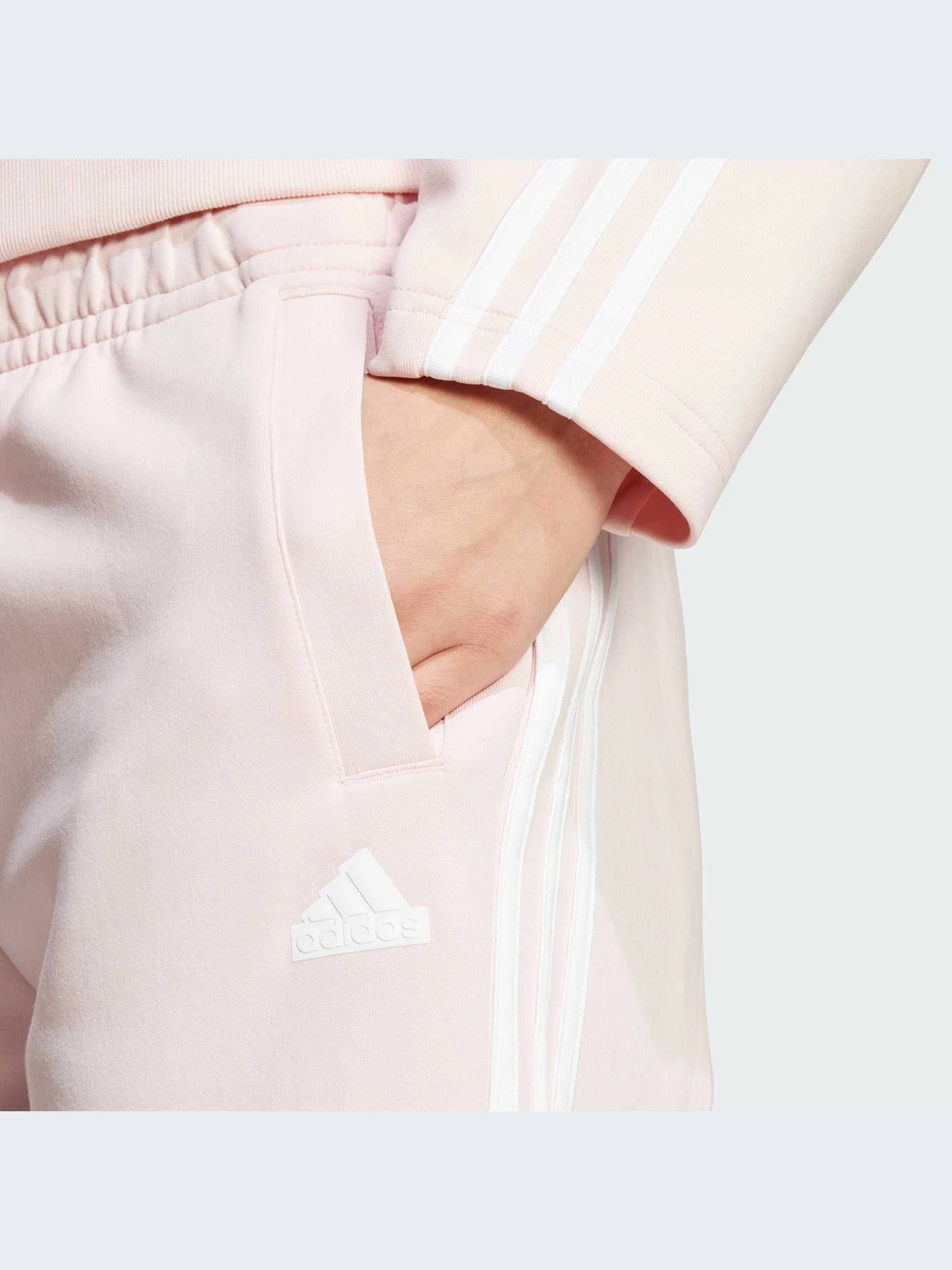 Брюки Adidas модель IW5194-KZ Брюки Adidas модель IW5194-KZ Фото