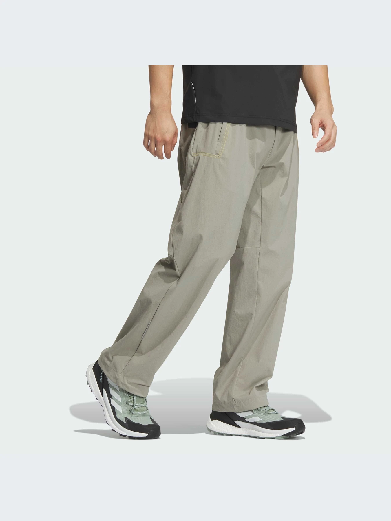 Брюки Adidas модель IS9527-KZ Брюки Adidas модель IS9527-KZ Фото