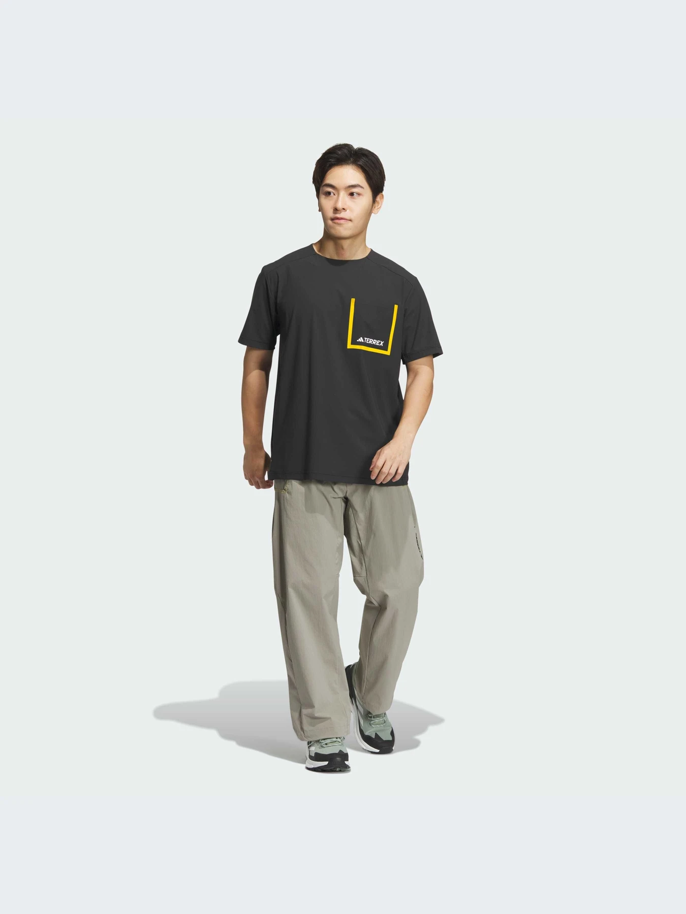 Брюки Adidas модель IS9527-KZ Брюки Adidas модель IS9527-KZ Фото