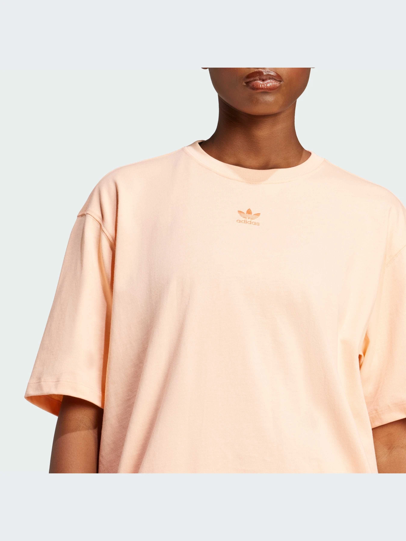 Футболки и поло Adidas модель JJ3389-KZ Футболки и поло Adidas модель JJ3389-KZ Фото