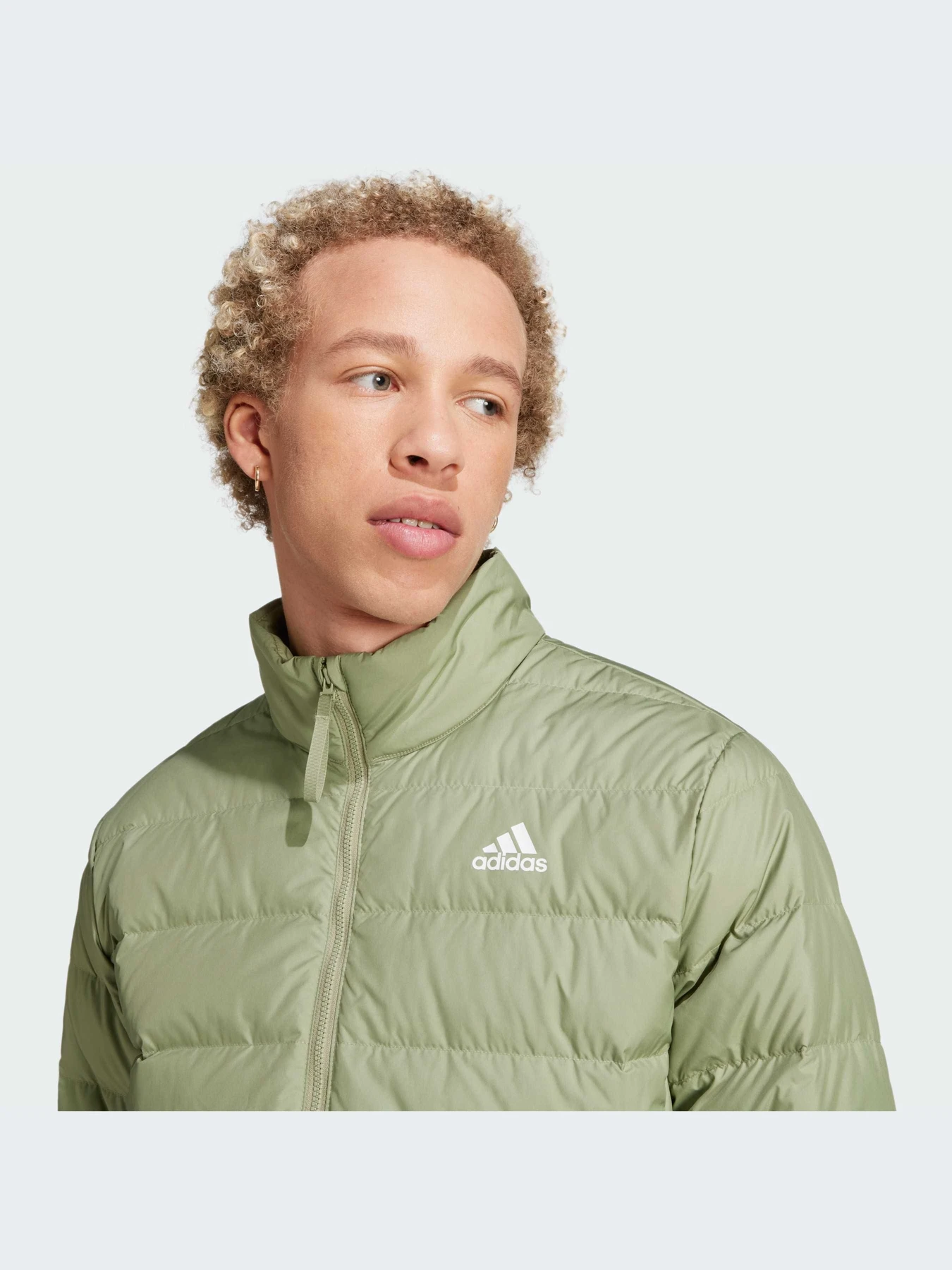 Куртки и дубленки Adidas модель JN4339-KZ Куртки и дубленки Adidas модель JN4339-KZ Фото