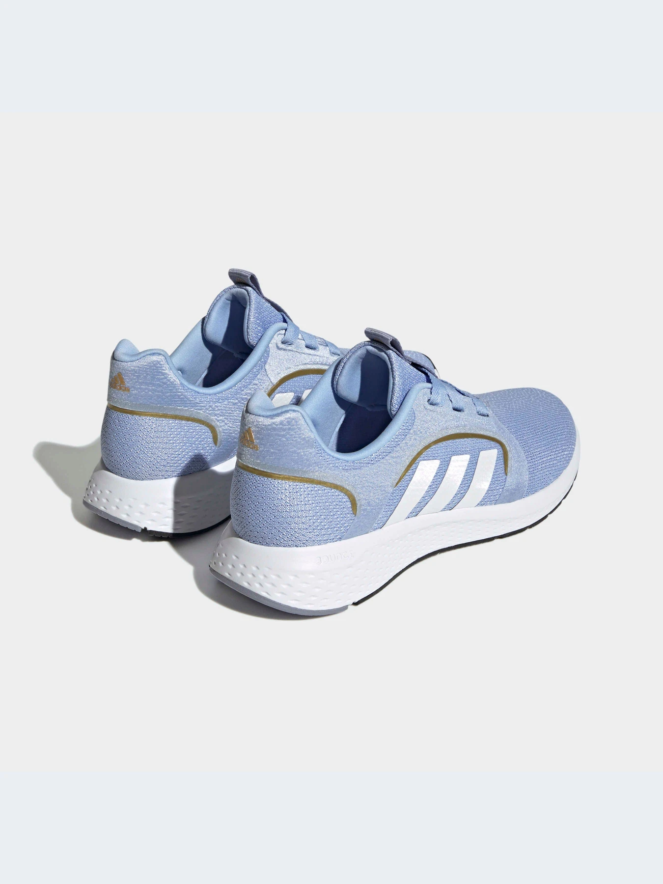 Кроссовки Adidas модель HQ1687-KZ Кроссовки Adidas модель HQ1687-KZ Фото