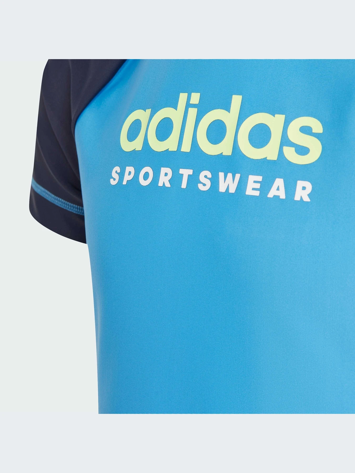 Одежда для пляжа Adidas модель IQ3942-KZ Одежда для пляжа Adidas модель IQ3942-KZ Фото