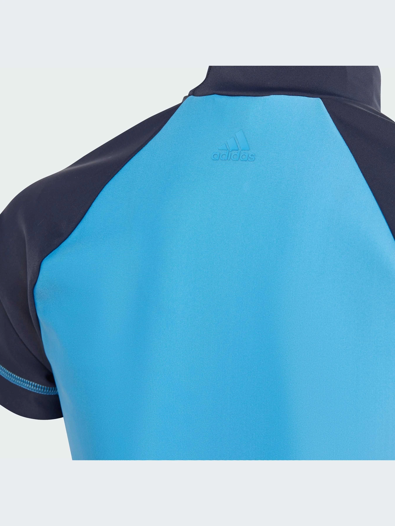 Одежда для пляжа Adidas модель IQ3942-KZ Одежда для пляжа Adidas модель IQ3942-KZ Фото