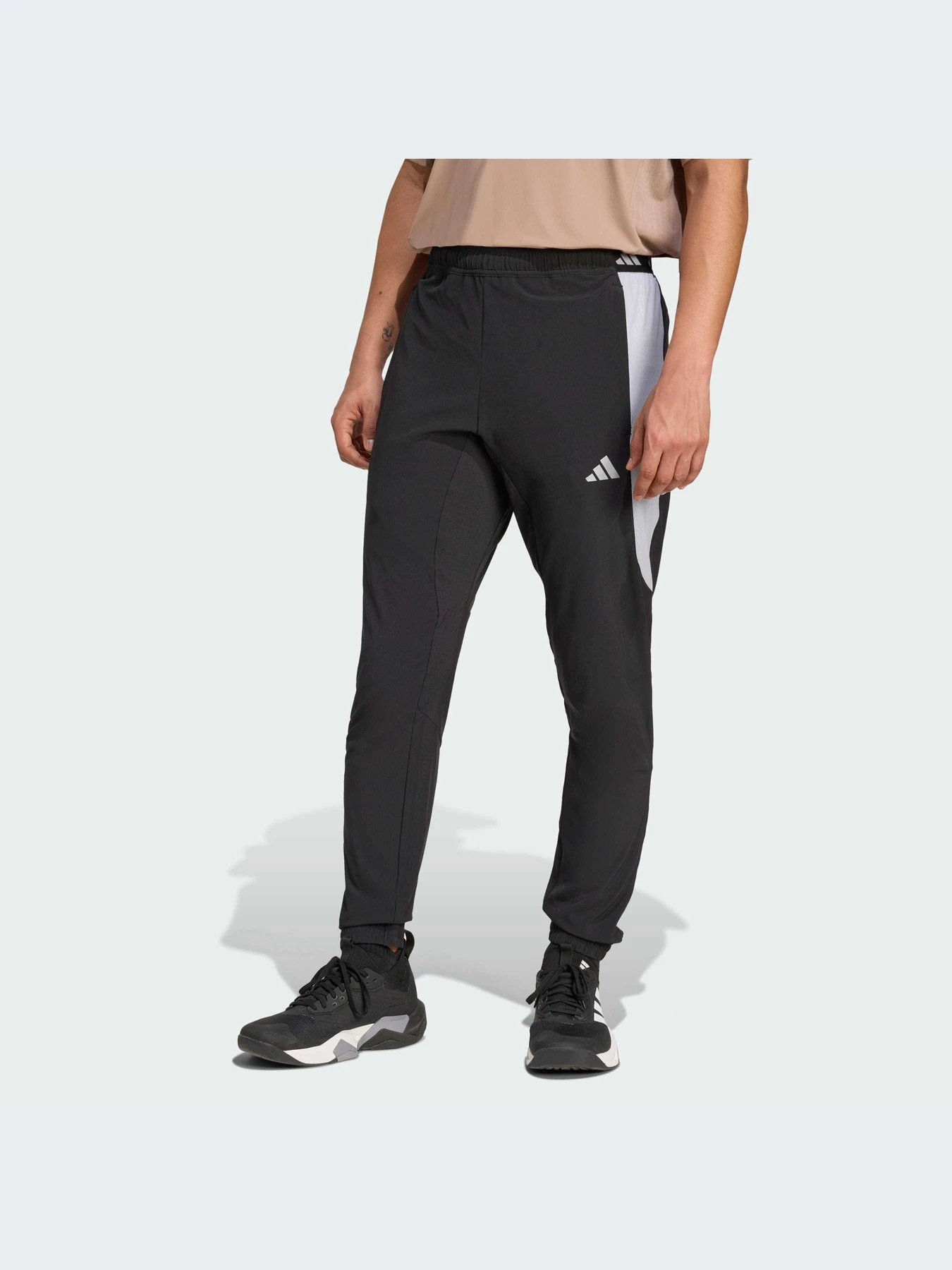 Брюки Adidas модель JY3550-KZ Брюки Adidas модель JY3550-KZ Фото