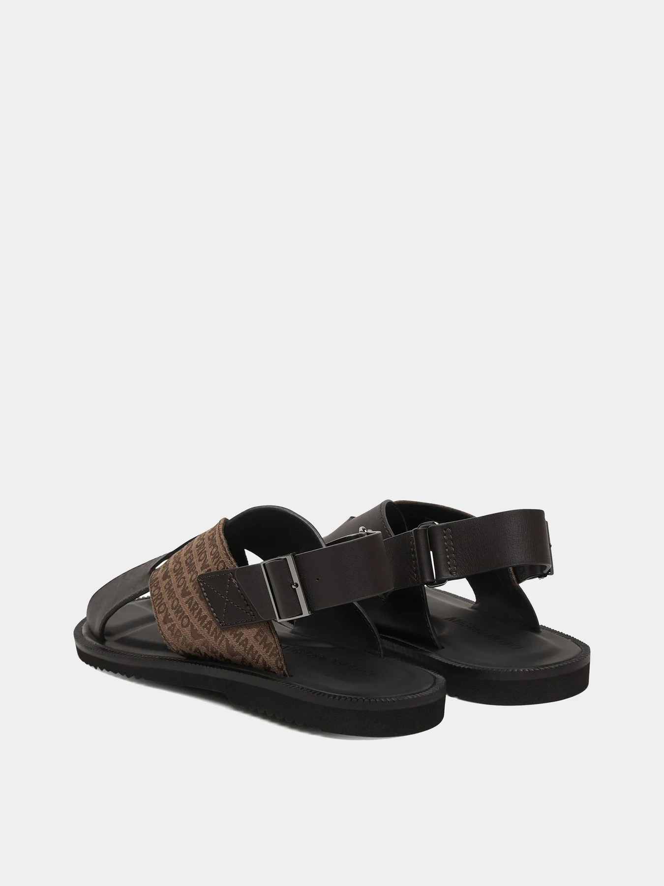 Сандалии Emporio Armani модель EM004323-AF25617-M6354 Сандалии Emporio Armani модель EM004323-AF25617-M6354 Фото