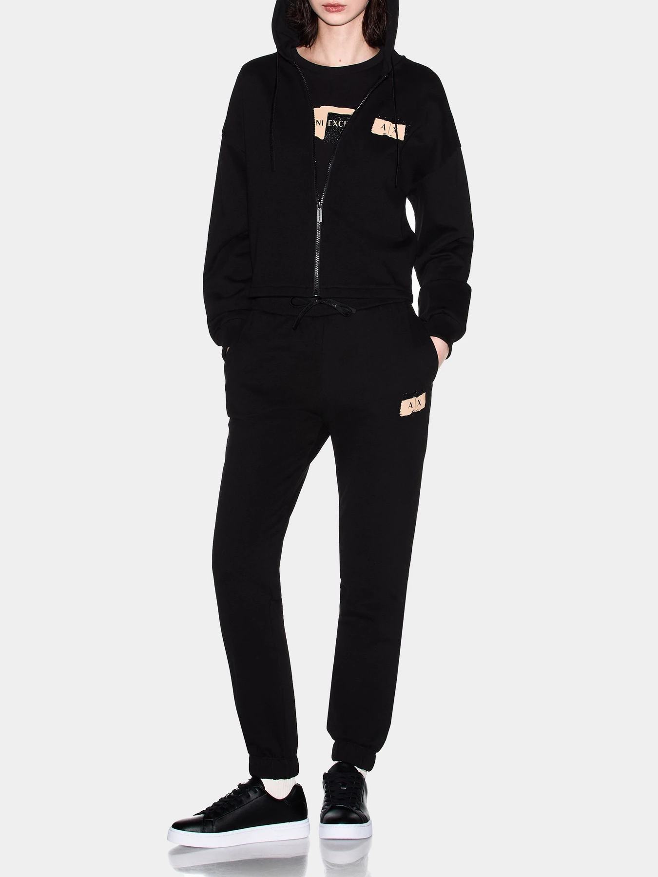 Худи и свитшоты Armani Exchange модель XW001800-AF24312-UC001 Худи и свитшоты Armani Exchange модель XW001800-AF24312-UC001 Фото