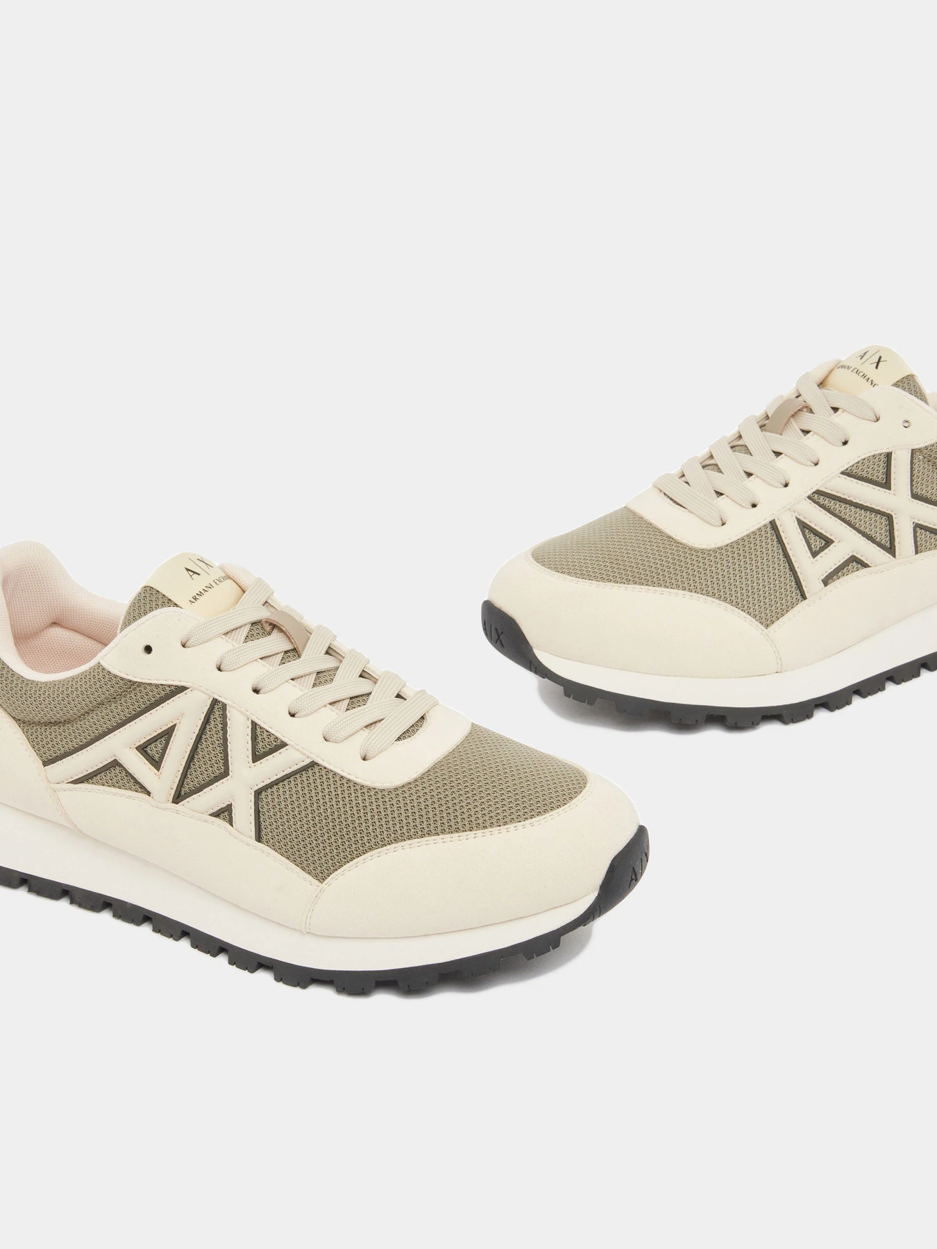 Кроссовки Armani Exchange модель XM001960-AF19388-MZ755 Кроссовки Armani Exchange модель XM001960-AF19388-MZ755 Фото