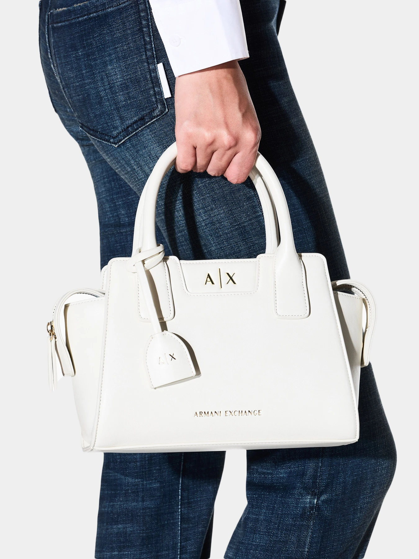 Сумки Armani Exchange модель XW002159-AF19892-U1003 Сумки Armani Exchange модель XW002159-AF19892-U1003 Фото