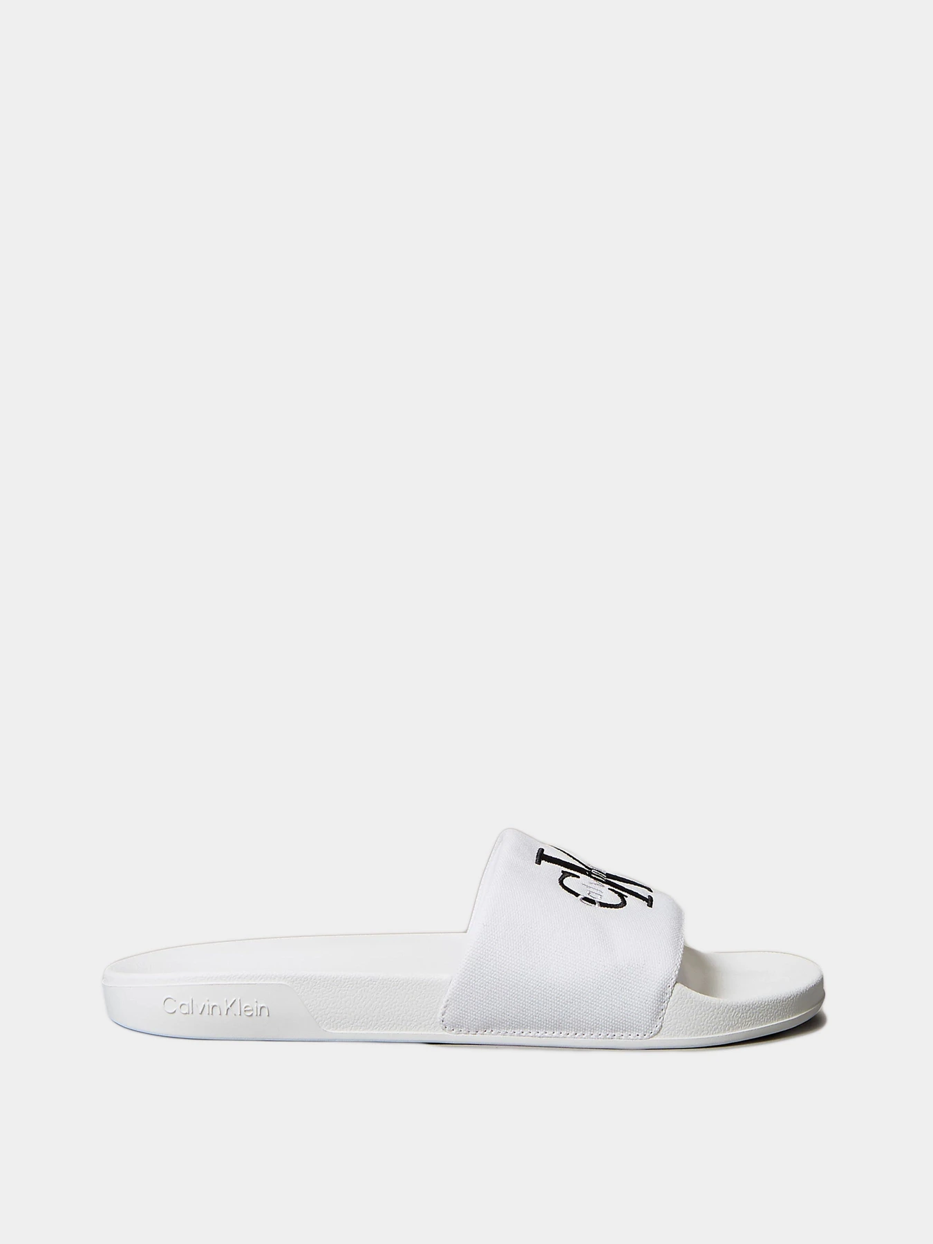 Шлёпанцы Calvin Klein модель YM0YM01393-0K4 Шлёпанцы Calvin Klein модель YM0YM01393-0K4 Фото