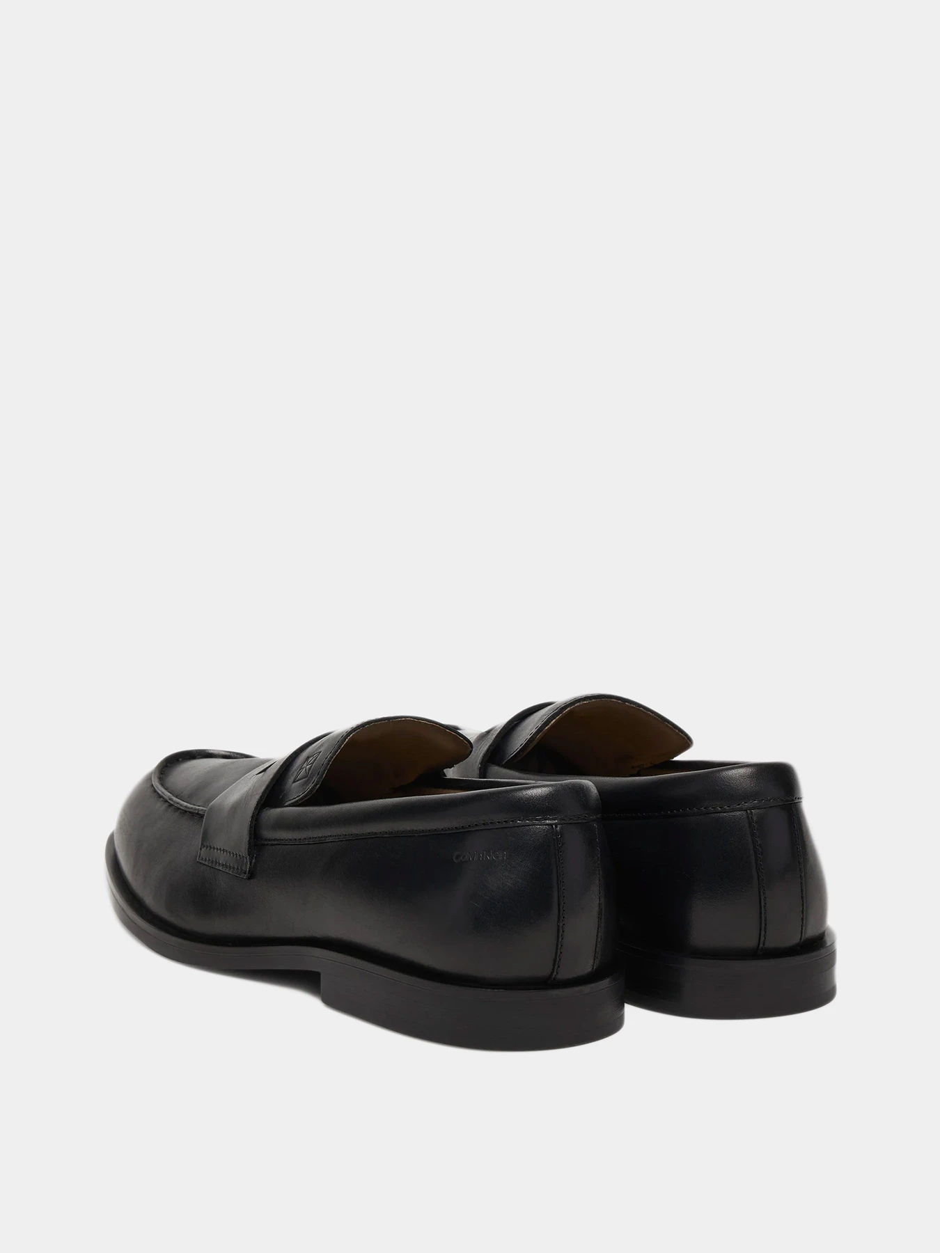 Туфли и лоферы Calvin Klein модель HM0HM02025-0GJ Туфли и лоферы Calvin Klein модель HM0HM02025-0GJ Фото