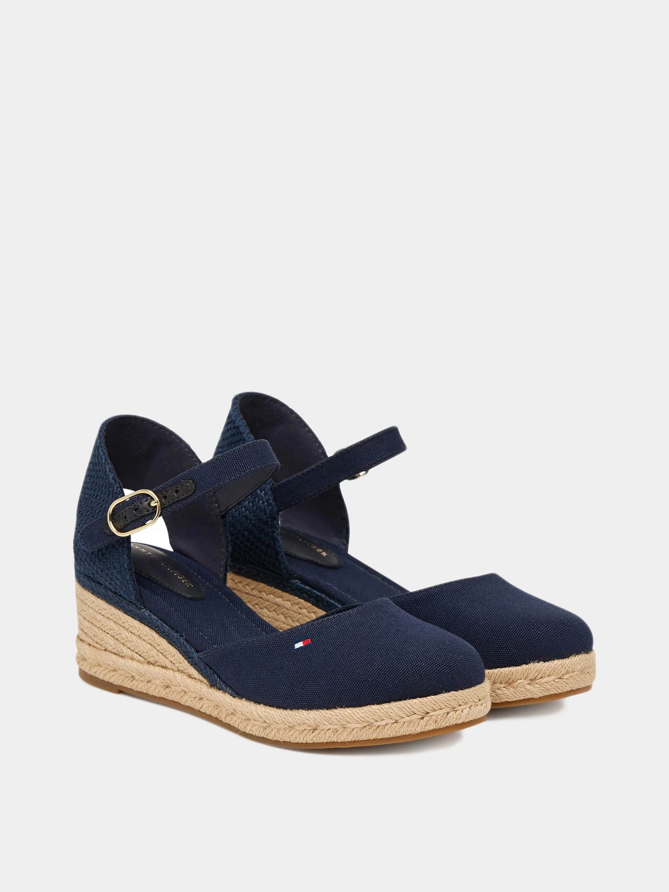 Босоножки Tommy Hilfiger модель FW0FW09233-DW6 Босоножки Tommy Hilfiger модель FW0FW09233-DW6 Фото