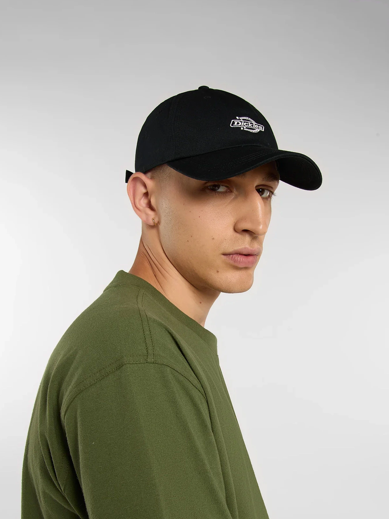 Шапки и кепки Dickies модель DK0A4Z6NBLK1 Шапки и кепки Dickies модель DK0A4Z6NBLK1 Фото