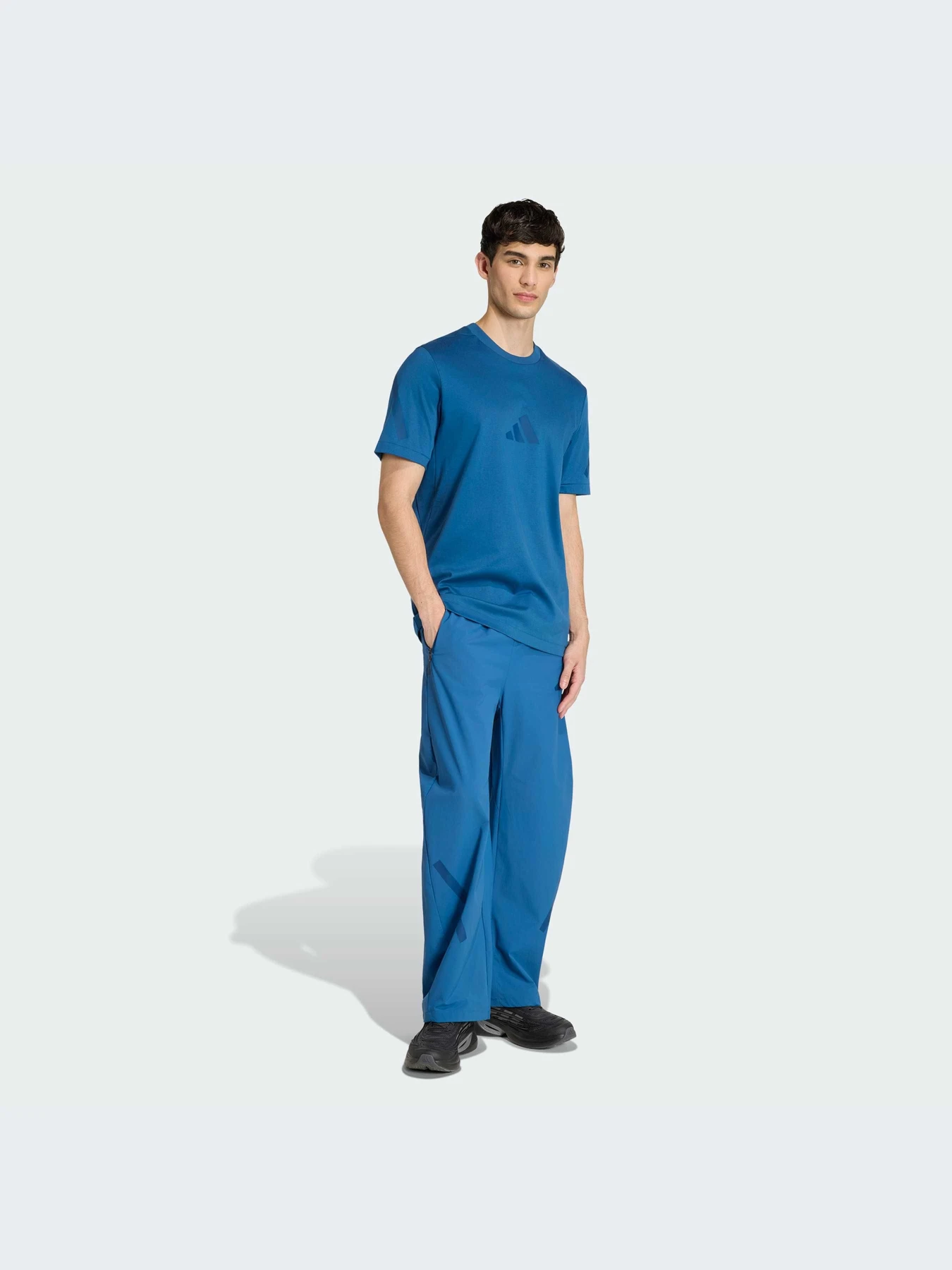 Футболки и поло Adidas ZNE модель KR0204-KZ Футболки и поло Adidas ZNE модель KR0204-KZ Фото