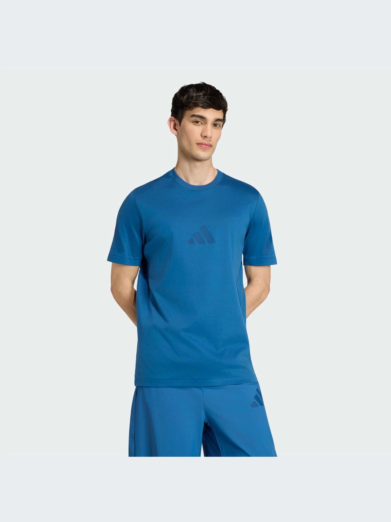 Футболки и поло Adidas ZNE модель KR0204-KZ Футболки и поло Adidas ZNE модель KR0204-KZ Фото