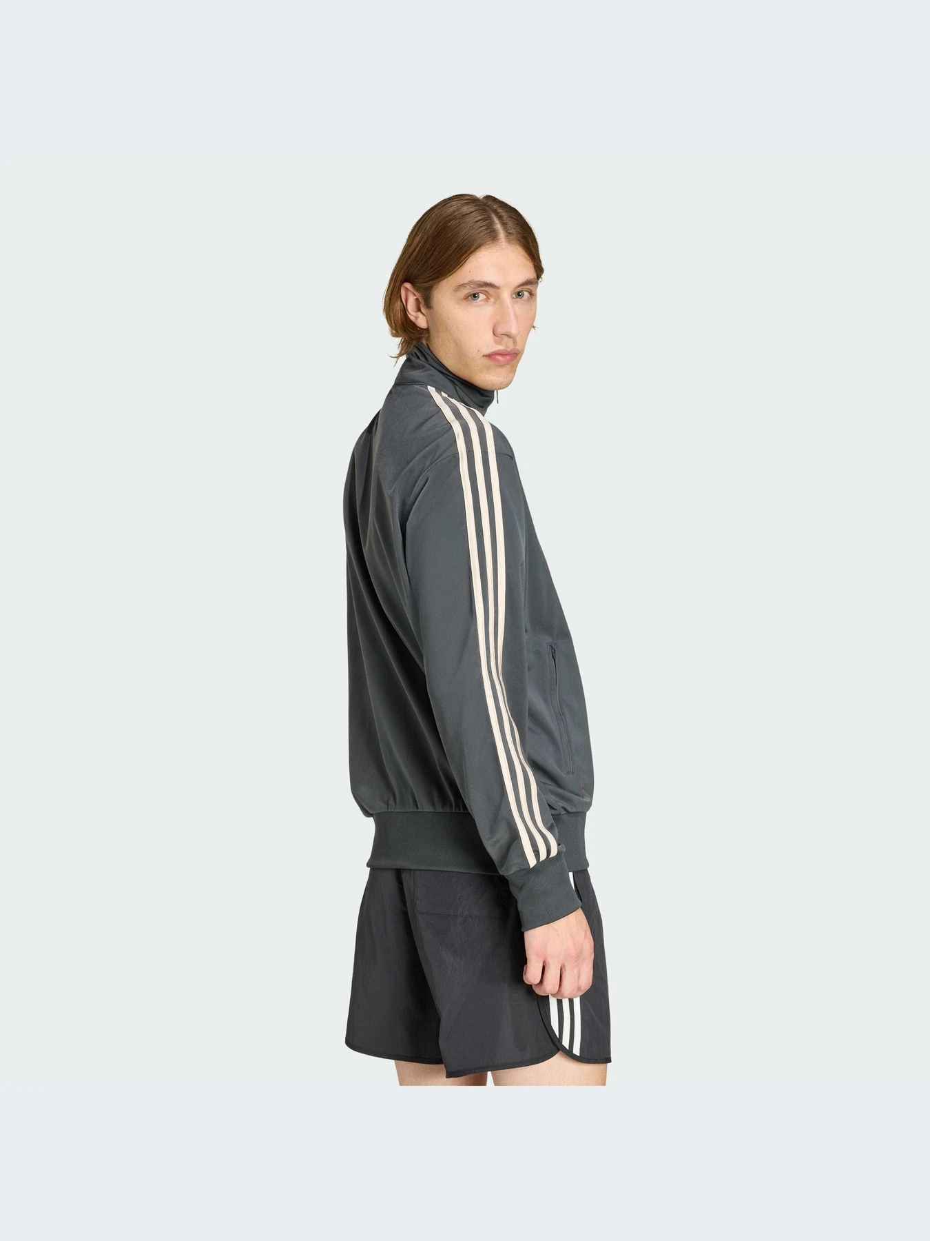 Худи и свитшоты Adidas модель KE1641-KZ Худи и свитшоты Adidas модель KE1641-KZ Фото
