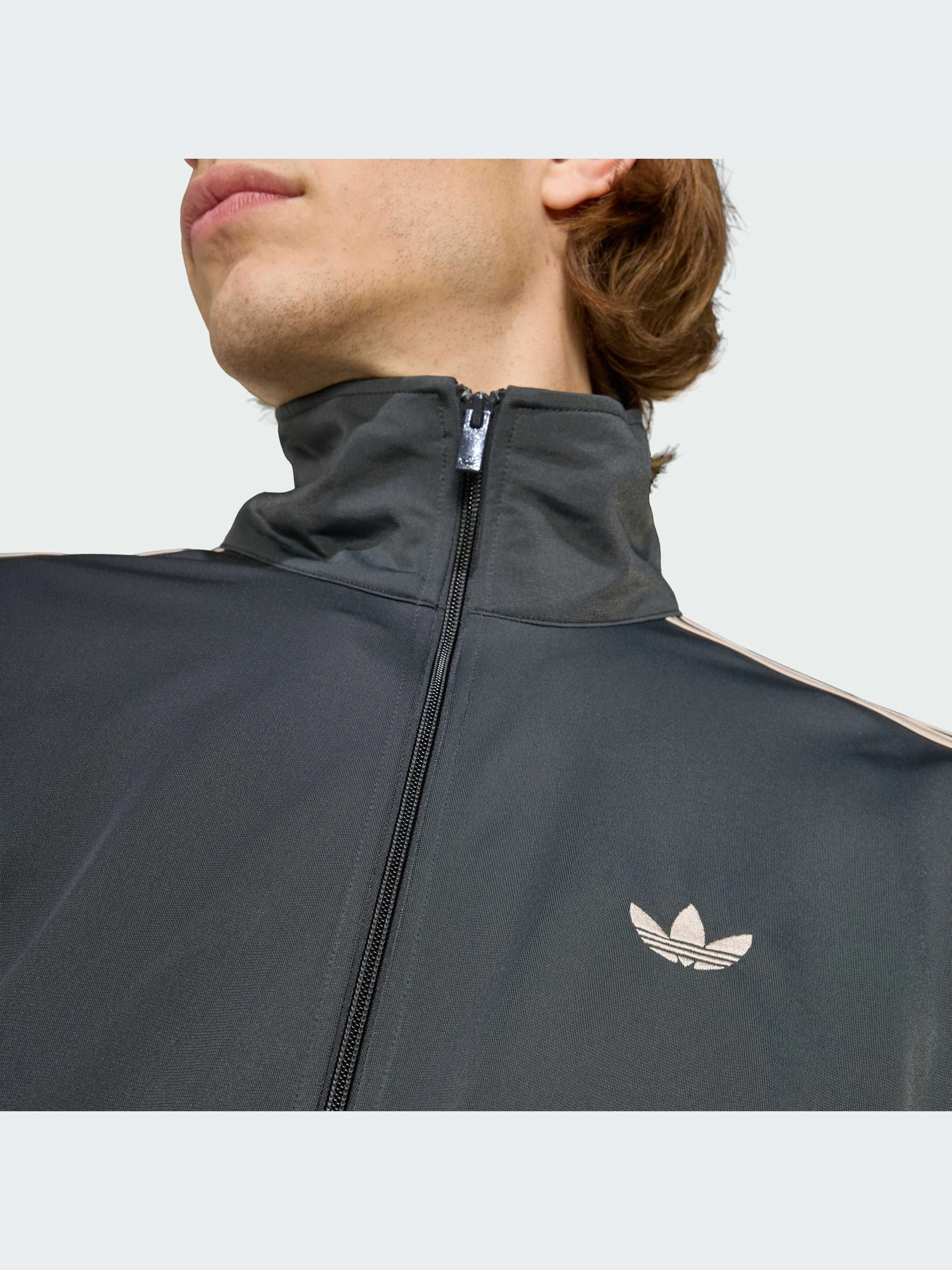 Худи и свитшоты Adidas модель KE1641-KZ Худи и свитшоты Adidas модель KE1641-KZ Фото