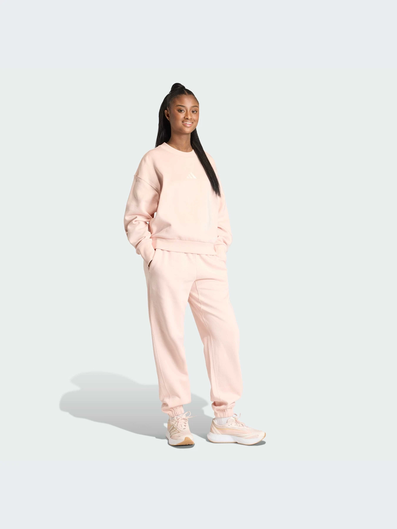 Брюки Adidas модель JY7767-KZ Брюки Adidas модель JY7767-KZ Фото
