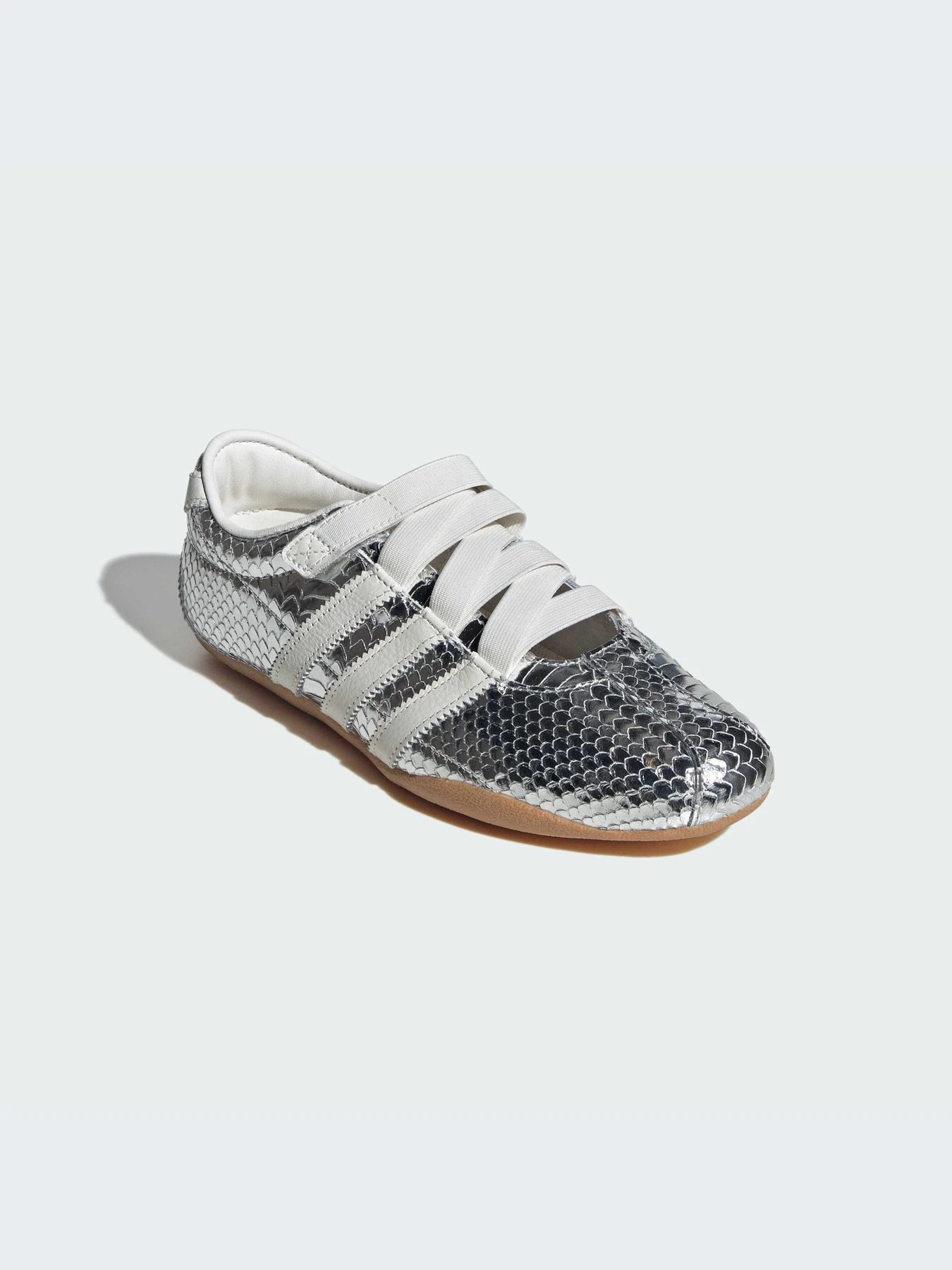 Кроссовки Adidas модель KI4312-KZ Кроссовки Adidas модель KI4312-KZ Фото
