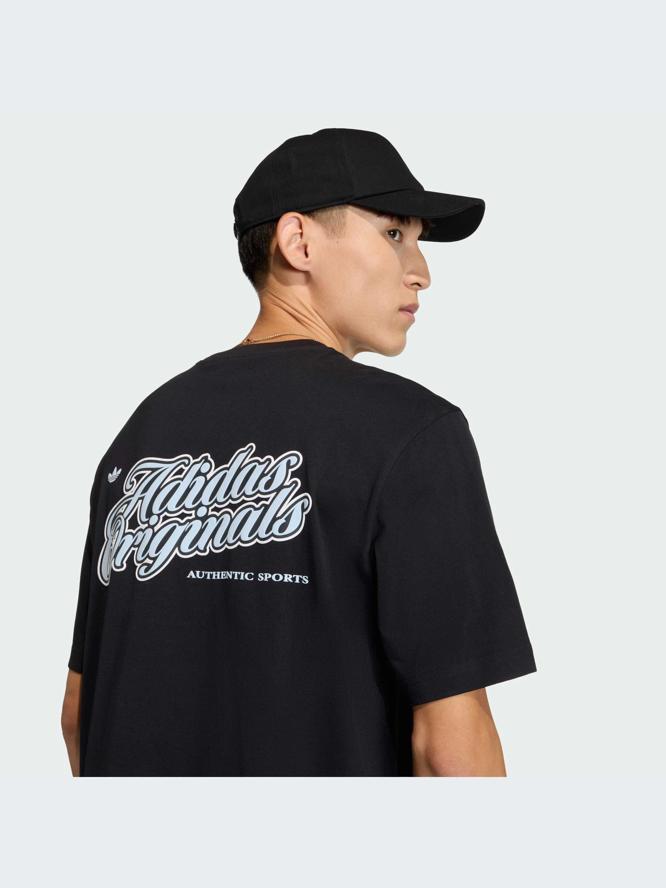 Футболки и поло Adidas Graphics модель KE2249-KZ Футболки и поло Adidas Graphics модель KE2249-KZ Фото