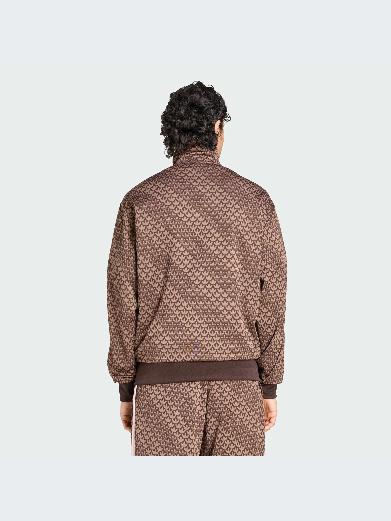 Худи и свитшоты Adidas модель KE1677-KZ Худи и свитшоты Adidas модель KE1677-KZ Фото