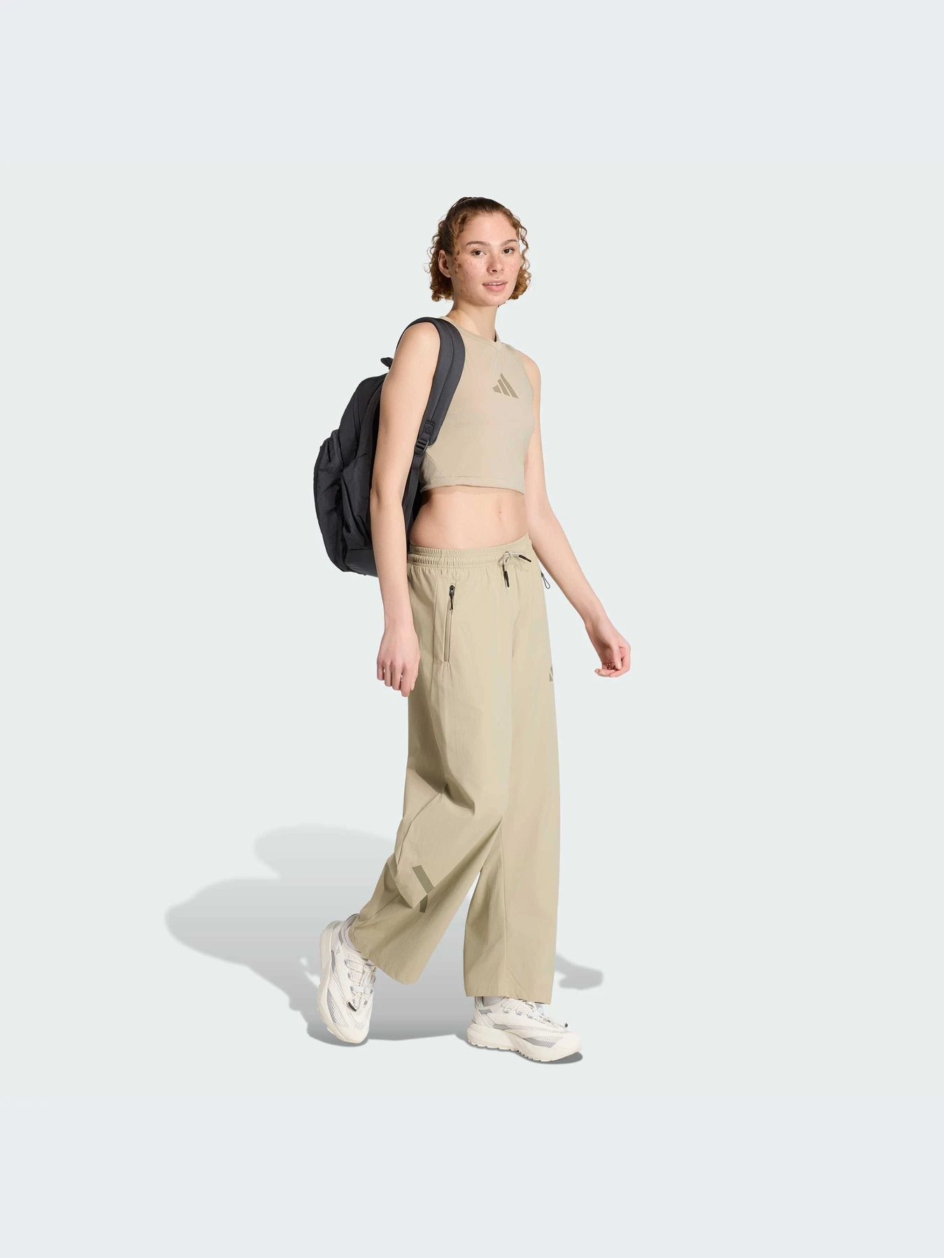 Футболки и поло Adidas ZNE модель KC7763-KZ Футболки и поло Adidas ZNE модель KC7763-KZ Фото