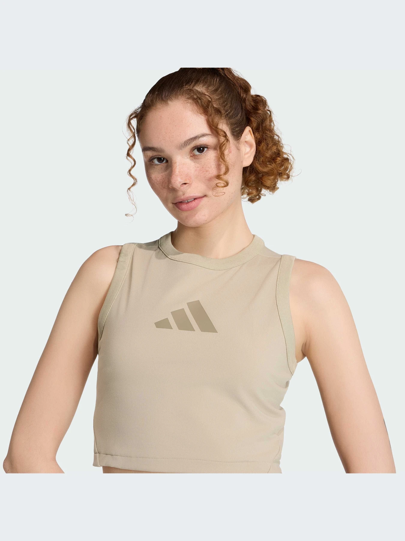 Футболки и поло Adidas ZNE модель KC7763-KZ Футболки и поло Adidas ZNE модель KC7763-KZ Фото
