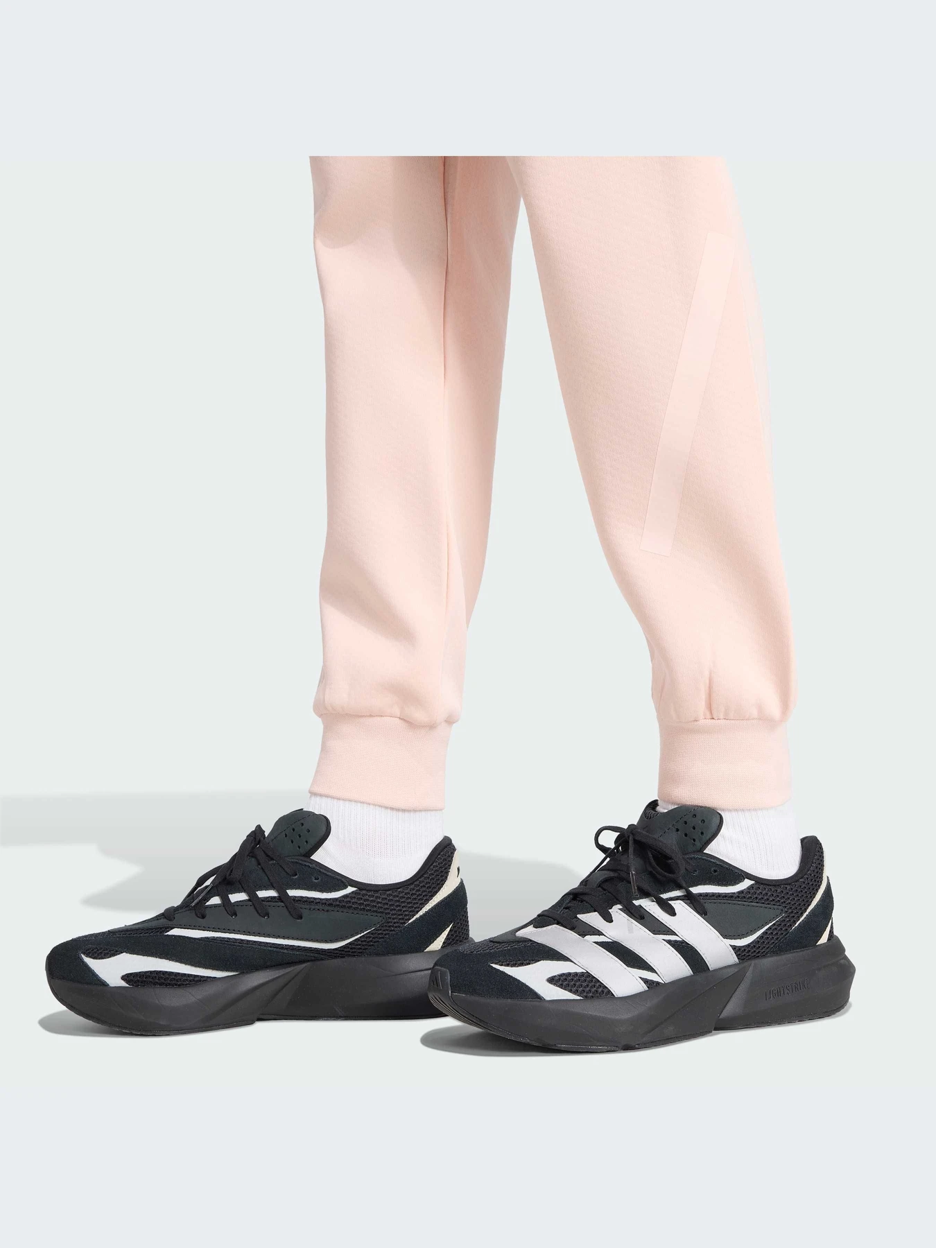Брюки Adidas ZNE модель KC7716-KZ Брюки Adidas ZNE модель KC7716-KZ Фото
