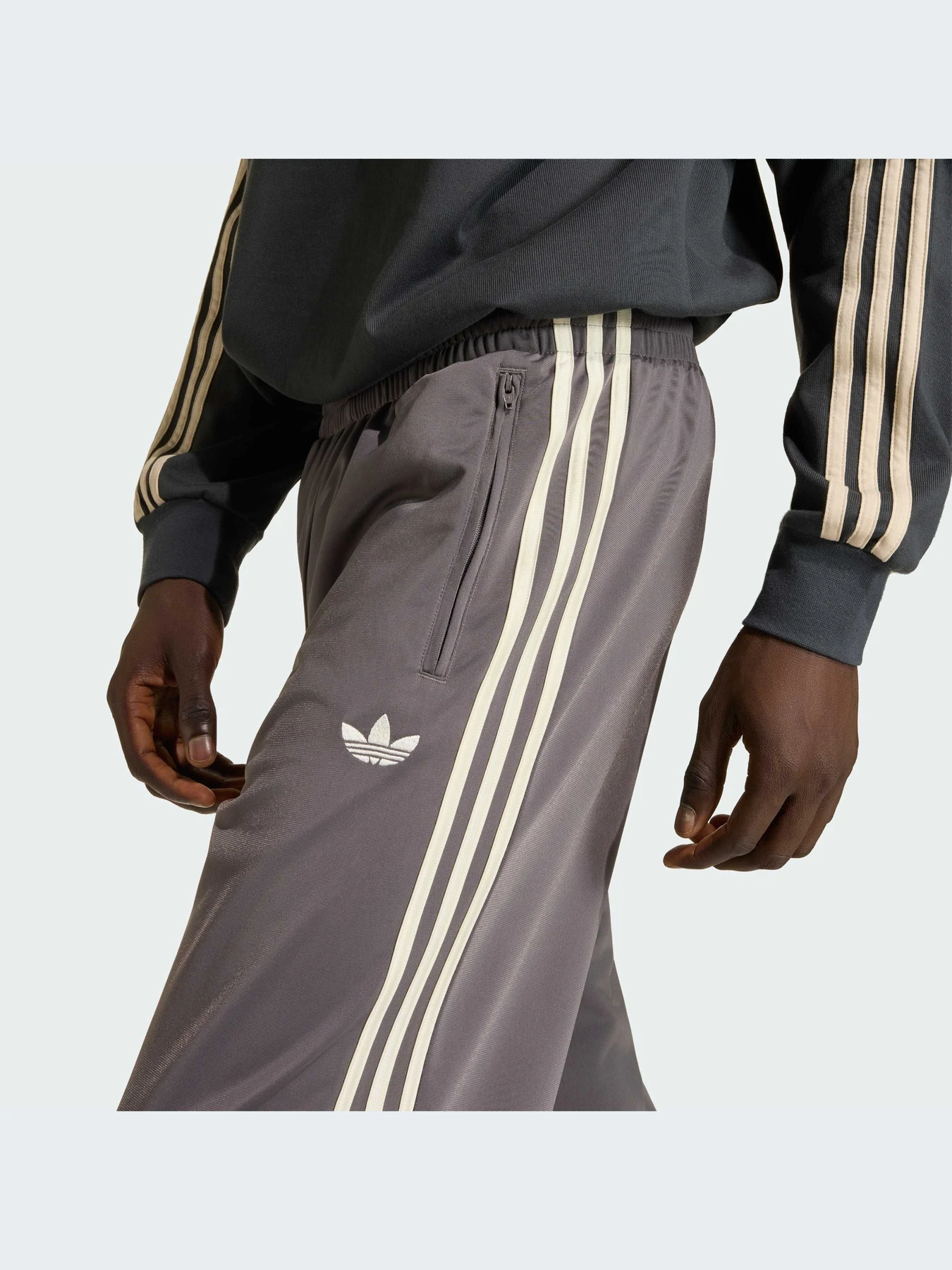 Брюки Adidas модель KE1647-KZ Брюки Adidas модель KE1647-KZ Фото