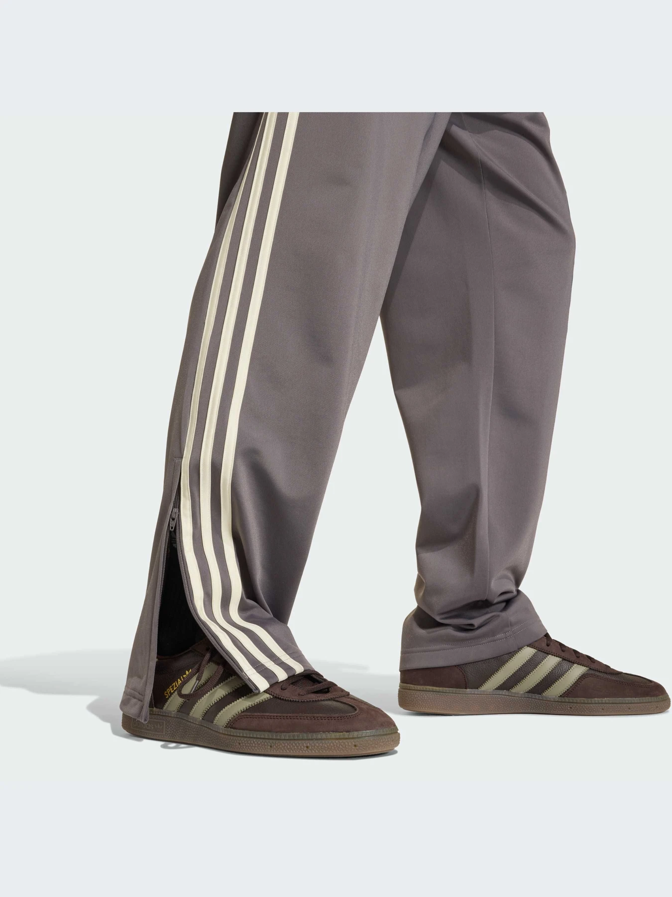 Брюки Adidas модель KE1647-KZ Брюки Adidas модель KE1647-KZ Фото