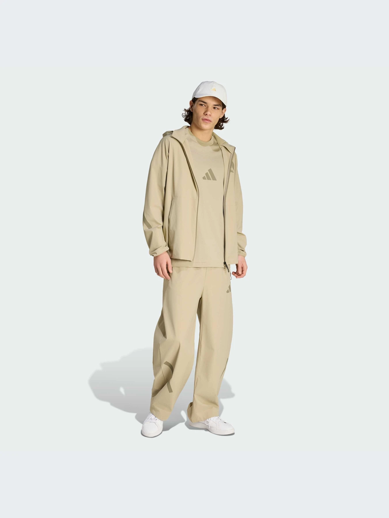 Футболки и поло Adidas ZNE модель KE4698-KZ Футболки и поло Adidas ZNE модель KE4698-KZ Фото