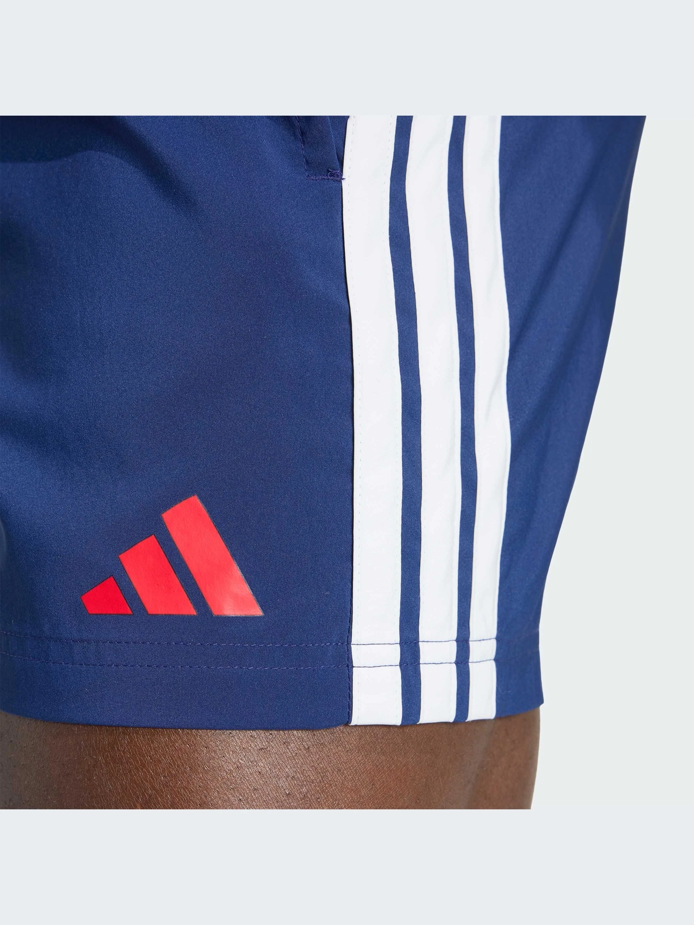 Одежда для пляжа Adidas 3 Stripes модель KB2765-KZ Одежда для пляжа Adidas 3 Stripes модель KB2765-KZ Фото