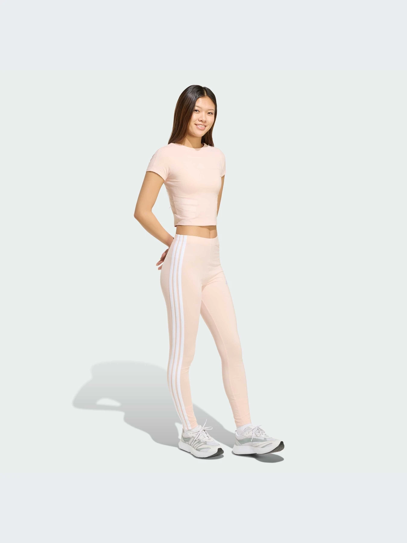 Футболки и поло Adidas Icons модель KA1893-KZ Футболки и поло Adidas Icons модель KA1893-KZ Фото