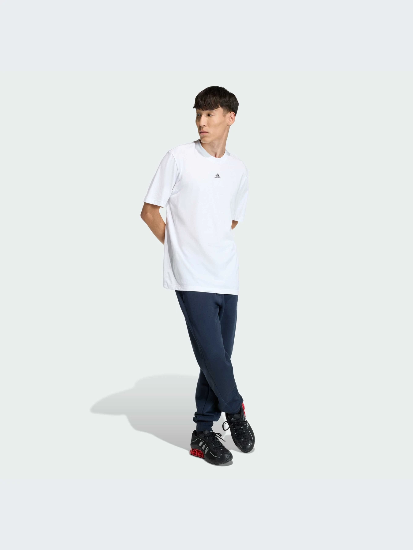 Худи и свитшоты Adidas модель KE9613-KZ Худи и свитшоты Adidas модель KE9613-KZ Фото