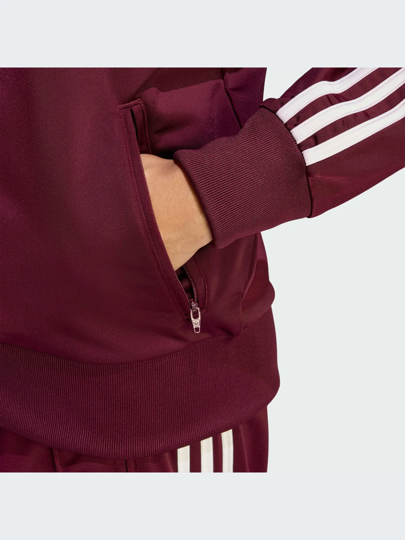 Худи и свитшоты Adidas Adicolor модель KD1326-KZ Худи и свитшоты Adidas Adicolor модель KD1326-KZ Фото