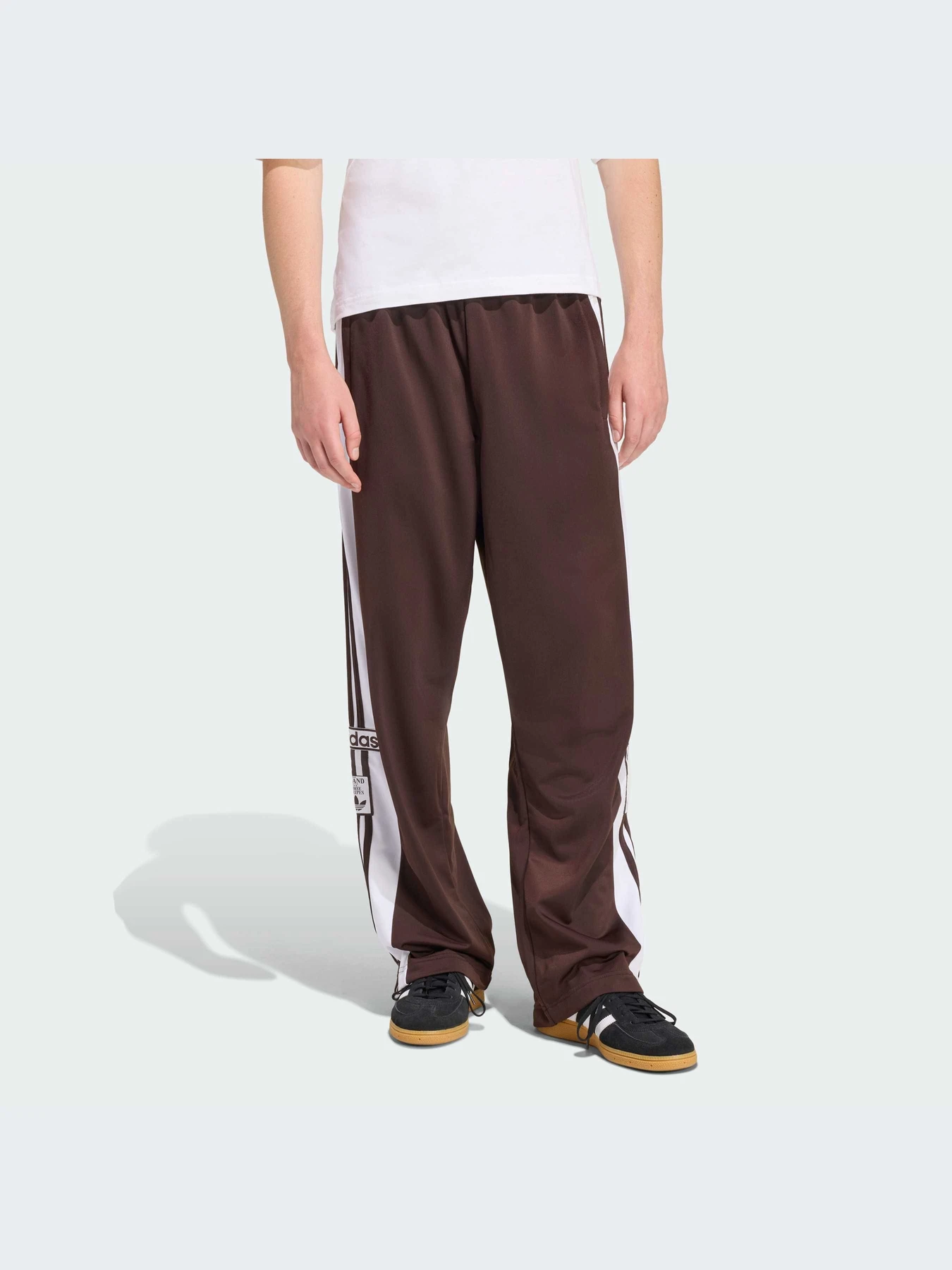Брюки Adidas Adicolor модель KE1679-KZ Брюки Adidas Adicolor модель KE1679-KZ Фото