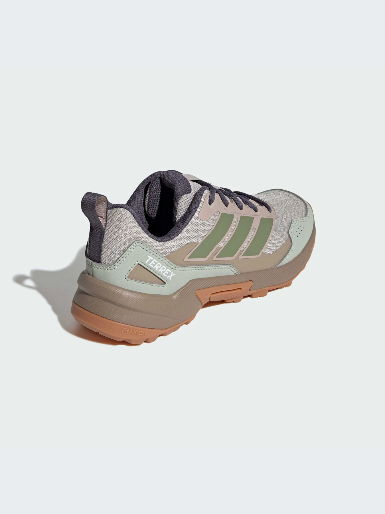Кроссовки Adidas модель JR8381-KZ Кроссовки Adidas модель JR8381-KZ Фото